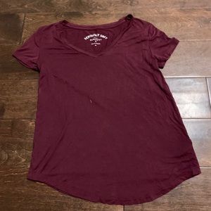 burgundy soft v-neck never worn